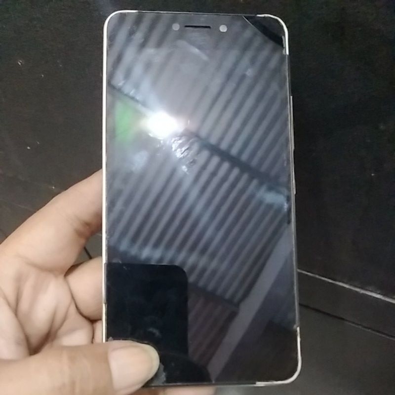 Advan i5c plus / Lcd