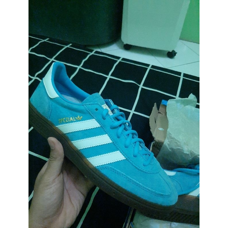 spezial ice blue