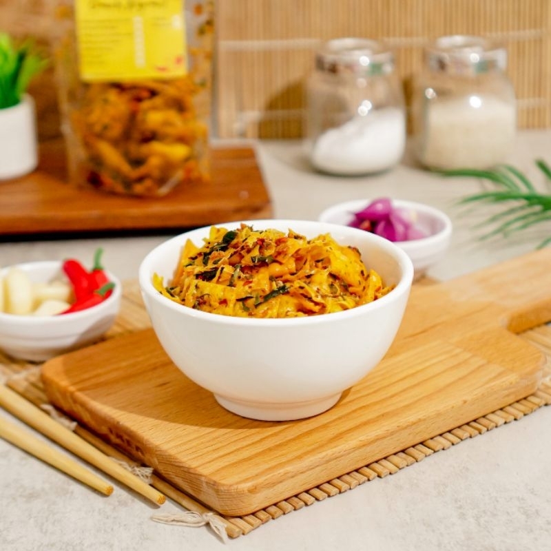 

Kerupukpangsit/Krupsit/Kerupukpangsitpedas/Pangsitdaunjeruk/Kripikpangsitgoreng/Keripikpangsitoriginal