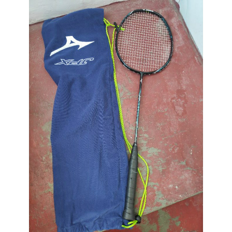 Mizuno JPX limited edition attack+ 3u5 raket badminton bekas