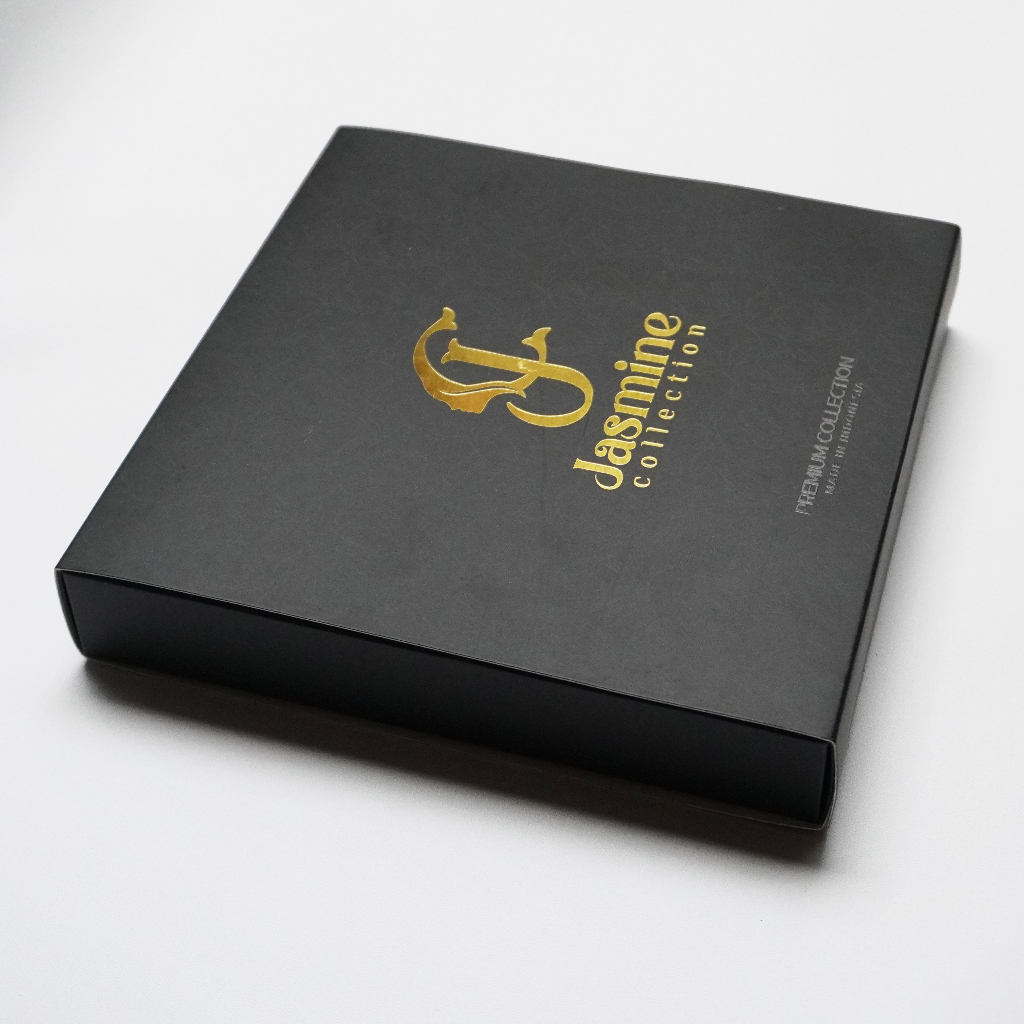 Box Hijab exclusive jasmine collection