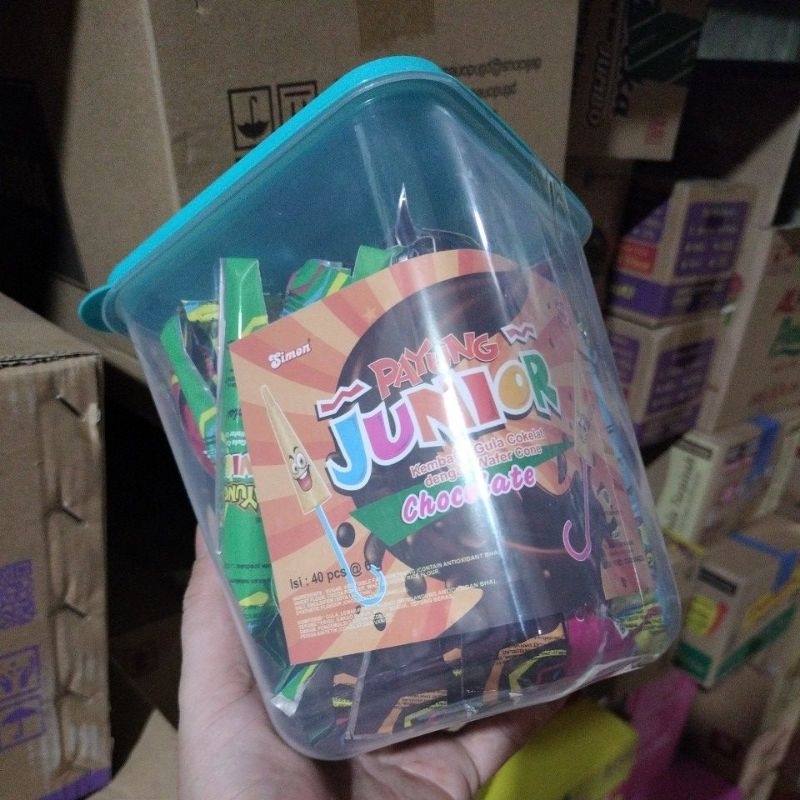 

COKLAT PAYUNG/JUNIOR harga 1 toples isi 40pics@6g berat bersih 378g