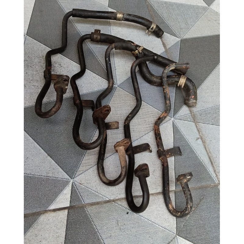 selang emisi beat karbu pipa emisi gas buang beat karbu