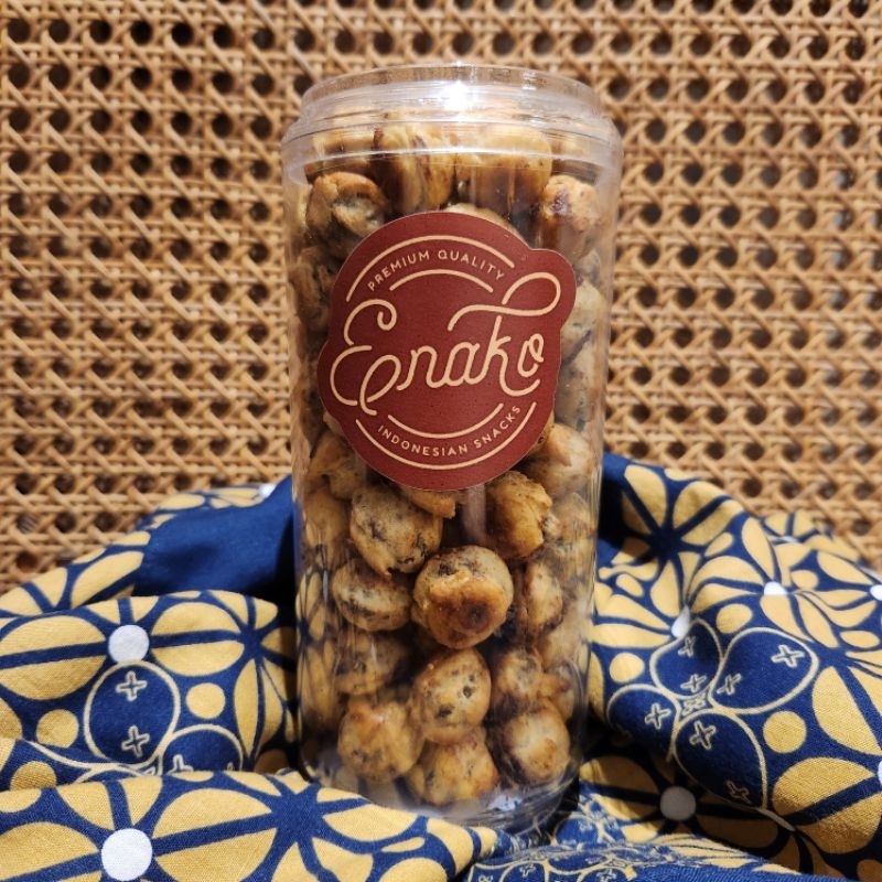 

Soes Coklat Enako | Chocolate Cream Puff Enako