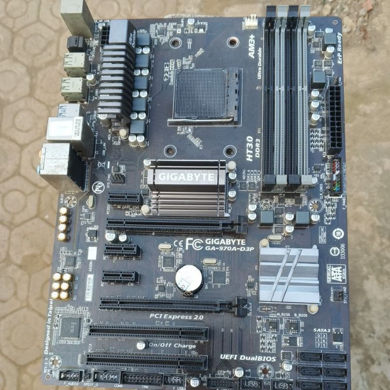 Motherboard Gigabyte GA 970A-D3P AM3+