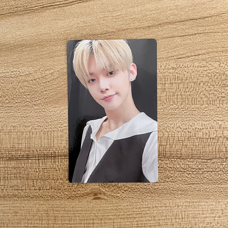 [ READY STOCK ] OFFICIAL TXT YEONJUN MEMORIES 2023 PC PHOTOCARD THIRD STORY WITH MOA DVD