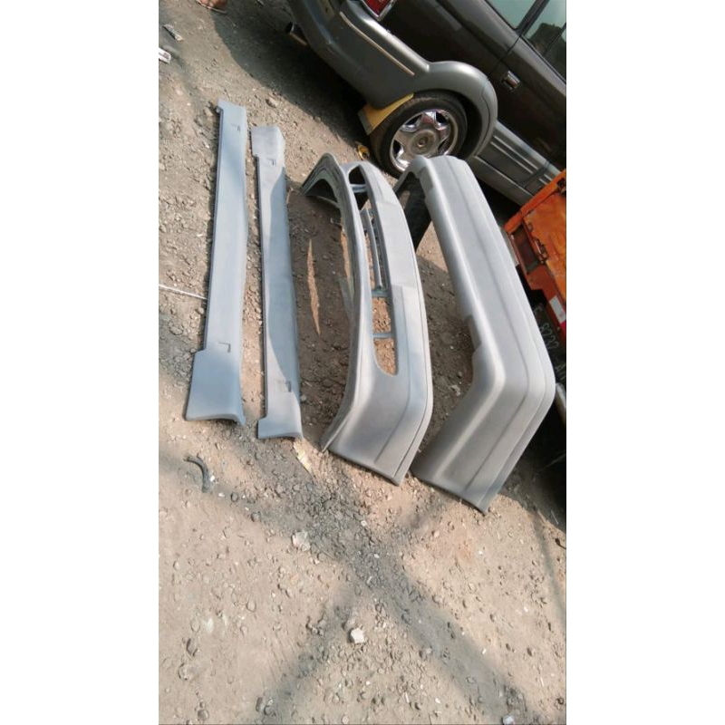 Bodykit samping mercedes-benz w202