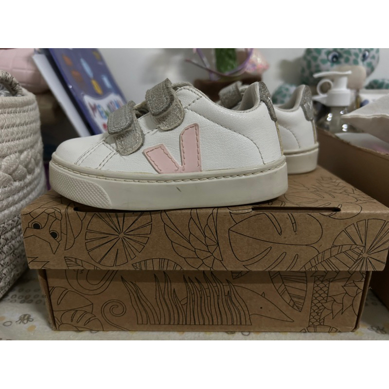 PRELOVED - VEJA - baby shoes