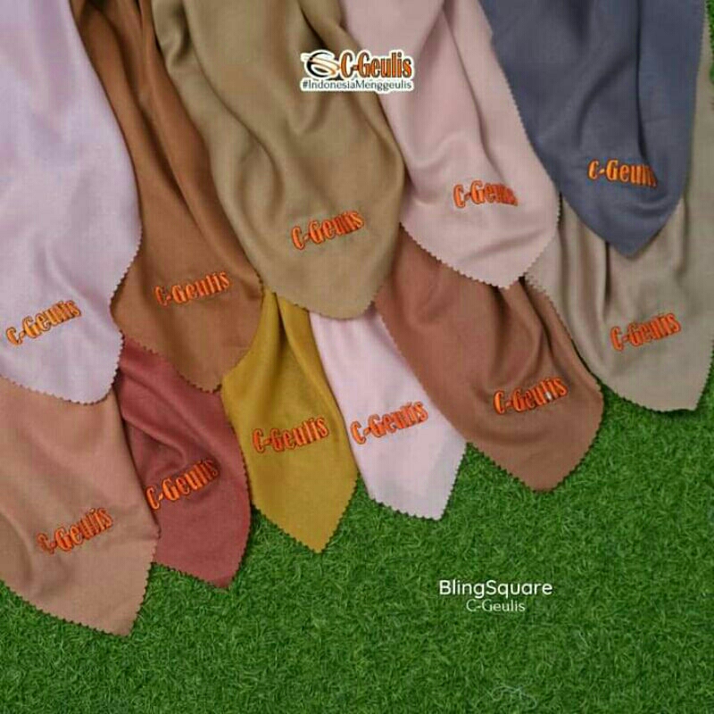 C-GEULIS SEGIEMPAT POLOS SYAR'I BLING SQUARE 130cm x 130cm