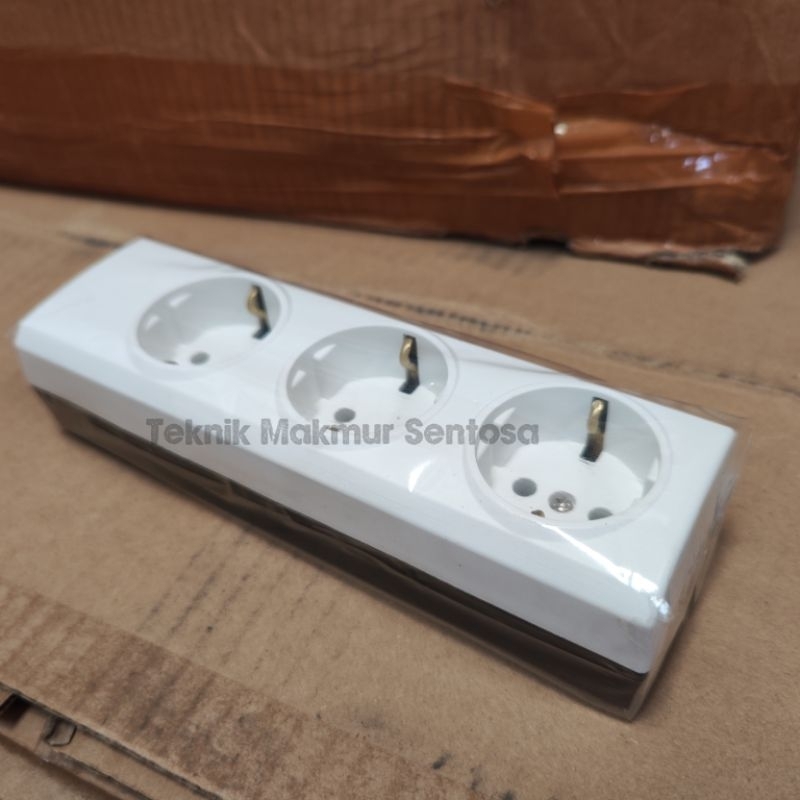 Stop Kontak Arde 3 Lubang Broco 15330 Tancapan Listrik