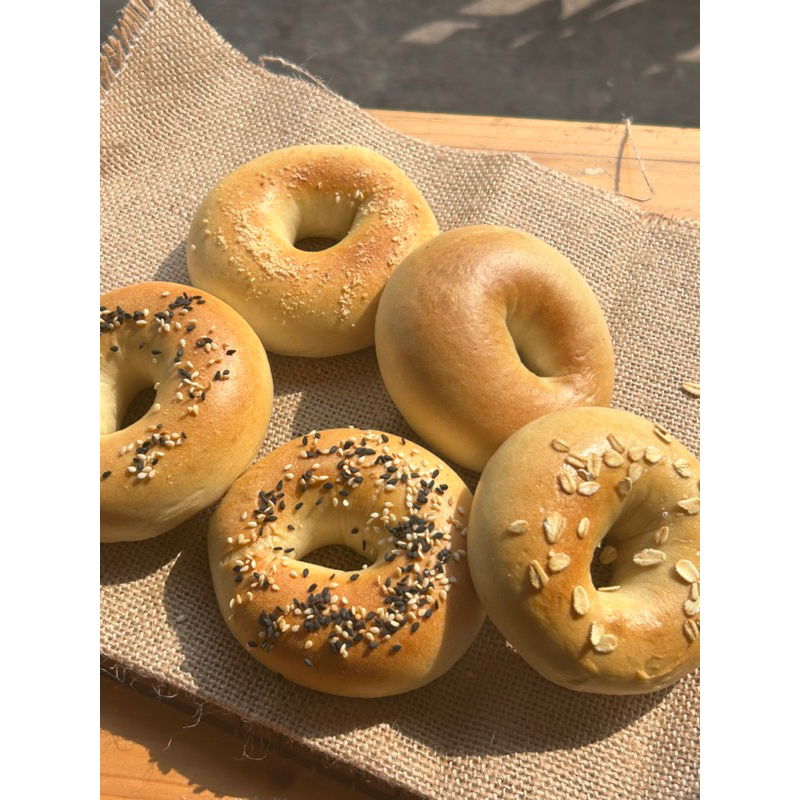 

vegan sourdough bagel