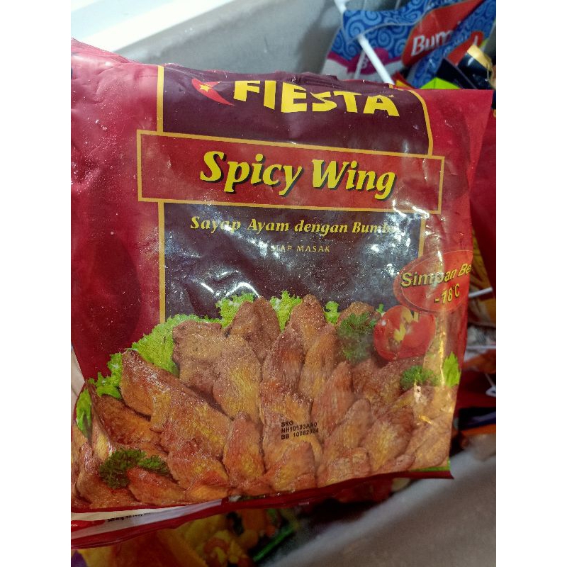 

Spicy wings / spicy chick