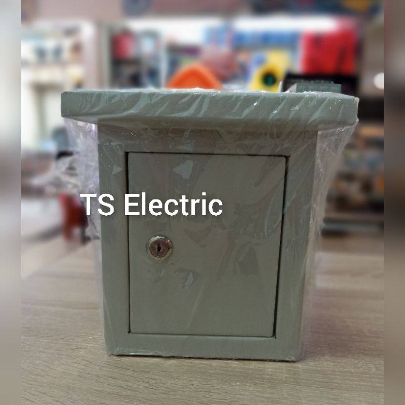 Box Panel Ukuran 20x17x12 Topi Outdoor / Box Panel 20x17 Outdoor Abu