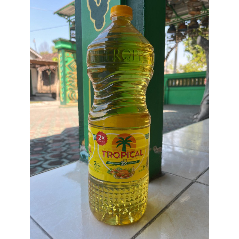 

MINYAK GORENG TROPICAL 2 LITER