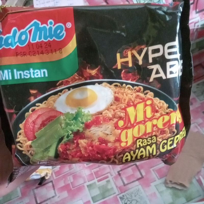 

indomie ayam geprek 4pcs