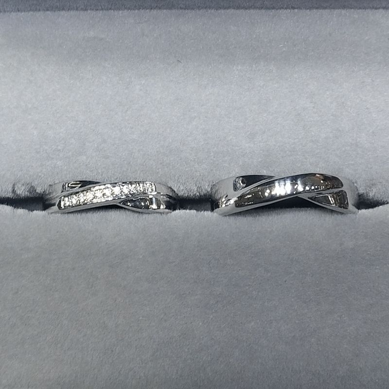 Sepasang Cincin Nikah Emas putih