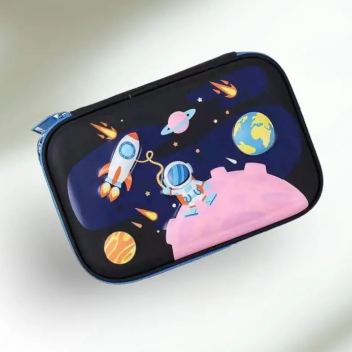 

Kotak Pensil 3D Timbul Astronot tempat pensil Karakter anak laki laki kotak pensil sekolah import premium