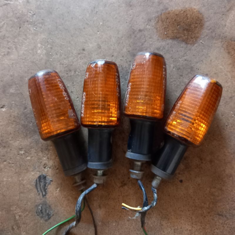 Sein Lampu Tiger 2000 Tilas smoke original