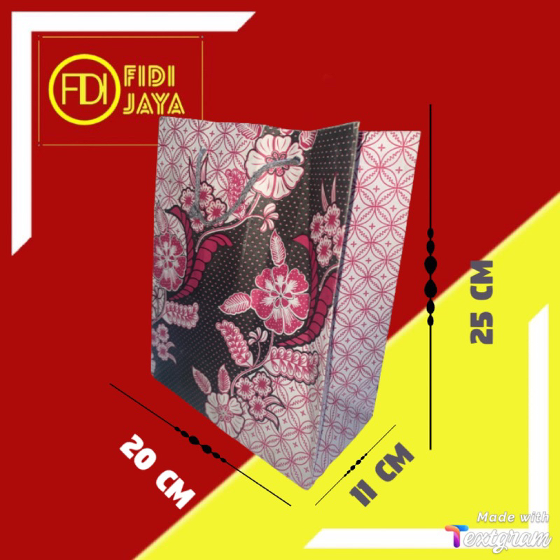 

PAPERBAG MOTIF TAS KERTAS 20x25 CM 1 LUSIN