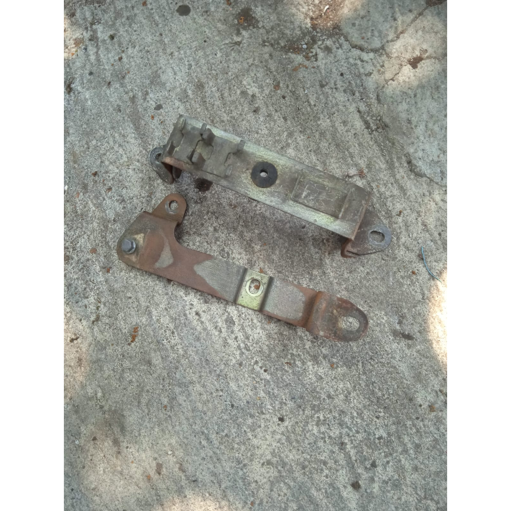 breket pangkon dudukan aki honda megapro lama mp hiu mp primus original second