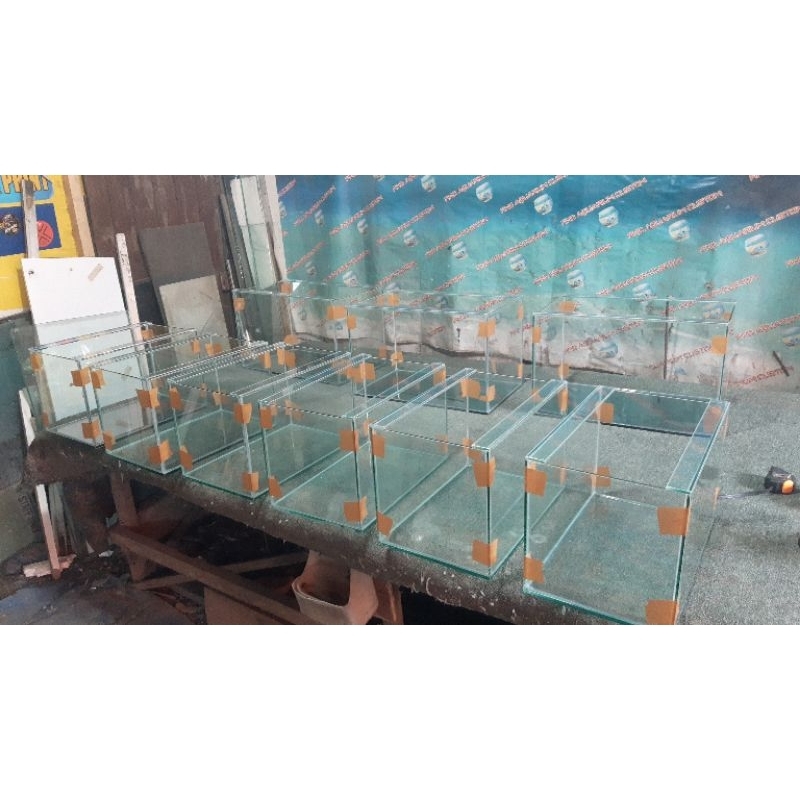aquarium kaca 60*30*35 full 8mm