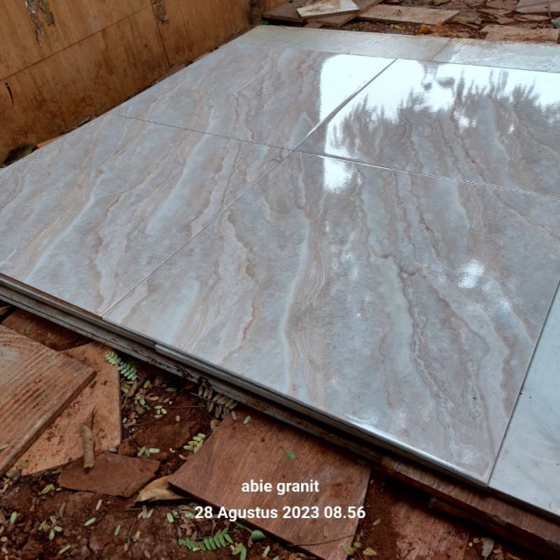keramik lantai 50x50 sparta brown