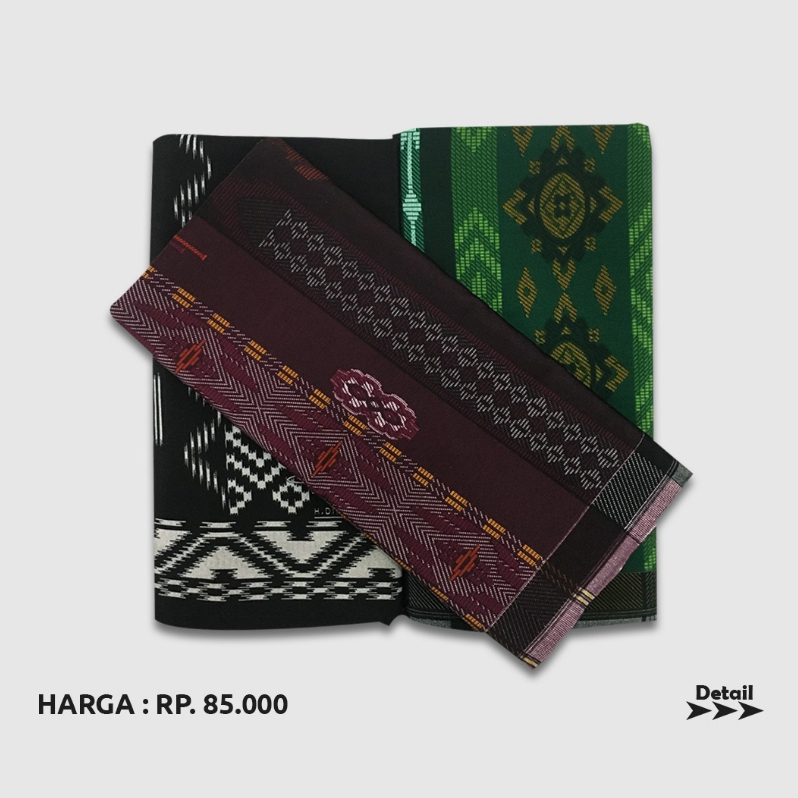 Sarung Pria HDS Samarinda – Kain Berkualitas, Cocok untuk Santri dan Acara Formal
