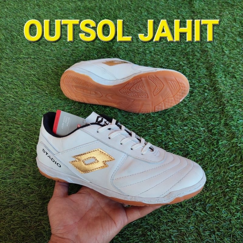 Sepatu futsal loto bahan kulit / sepatu futsal sol jahit