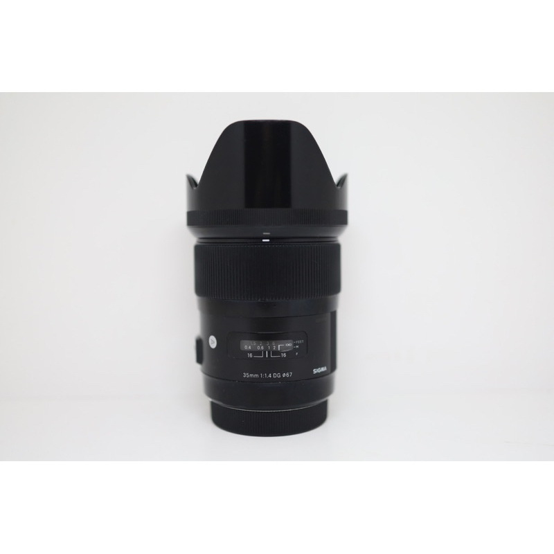 Lensa Fix Sigma Art 35mm F 1.4 For Canon