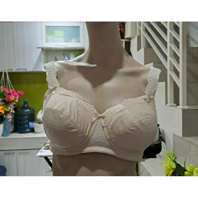 BH Mama Bra Wacoal Export No Busa No kawat