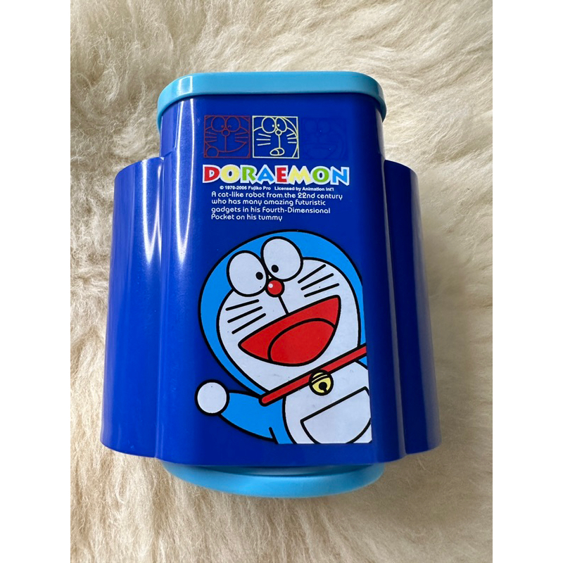 

tempat pensil doraemon