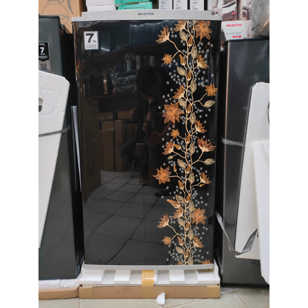 kulkas 1 pintu garansi 7 tahun maspion 168 fm