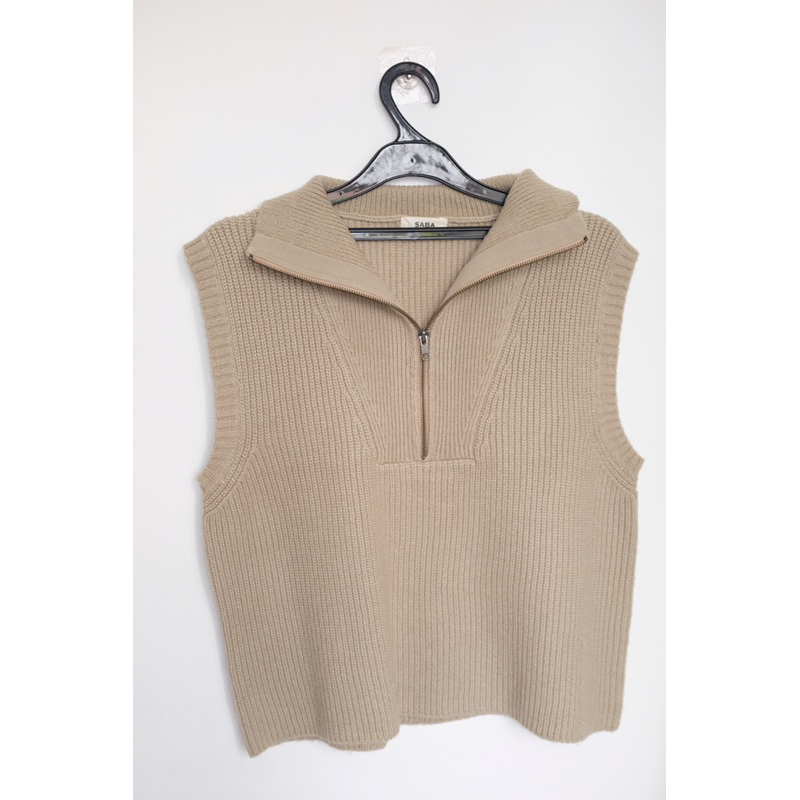 SABA KNIT VEST PRELOVED