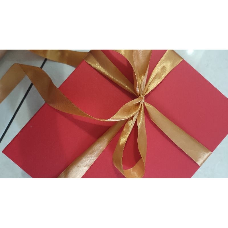 

Box Kado/Souvenir/Hampers/Hantaran Magnetix Box