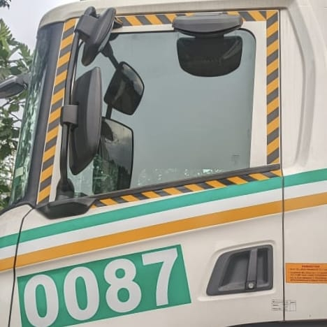 Skotlet Sticker Reflektive 3M Safety 5x100 Cm Sticker Nyala Reflektif nyala Sticker 3M