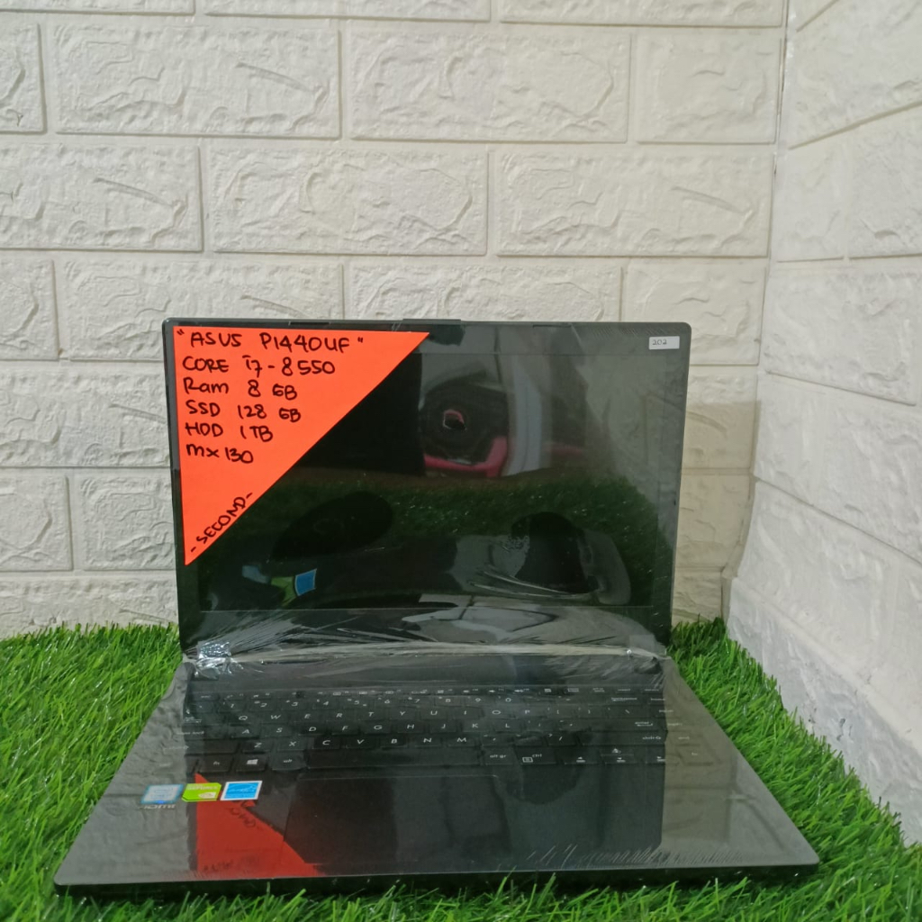 ASUS P1440UF CORE I7-8550 RAM 8 GB SSD 128 GB HDD 1 TB MX 130 14 INCH (202)