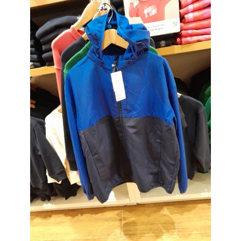 UNIQLO ORIGINAL JAKET PARKA PARASIT UNISEX PRIA WANITA ANTI SINAR UV ANTI ANGIN S sampai XXL Anak SA