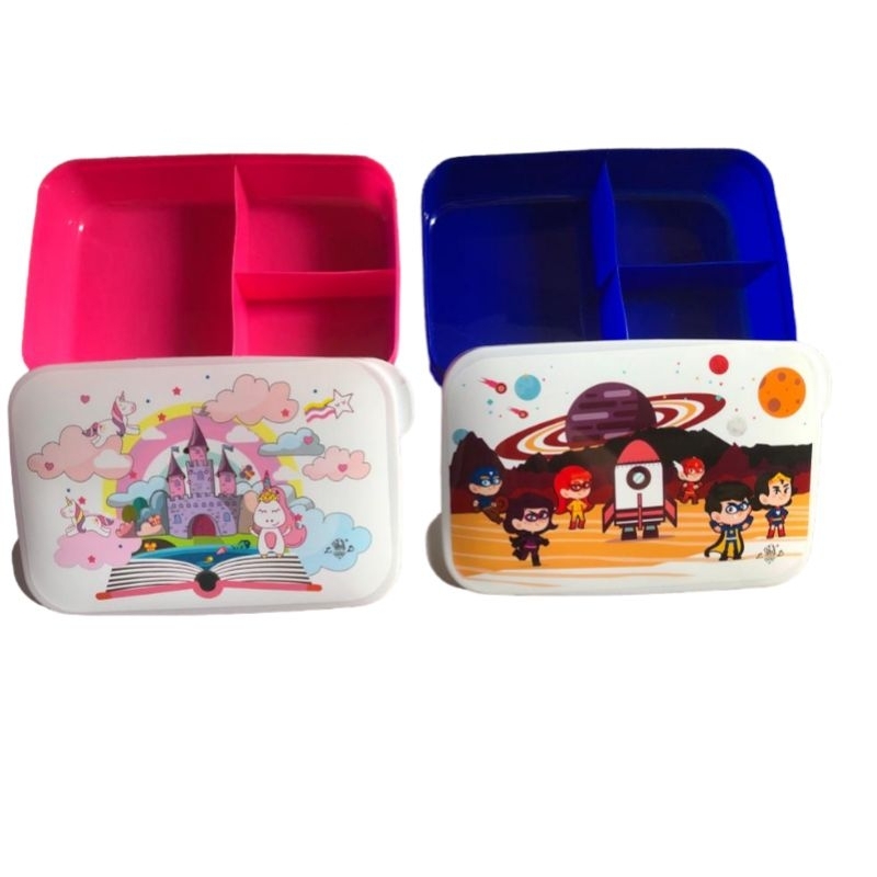 TEMPAT MAKAN  KARAKTER / KOTAK NASI PLASTIK SEGI