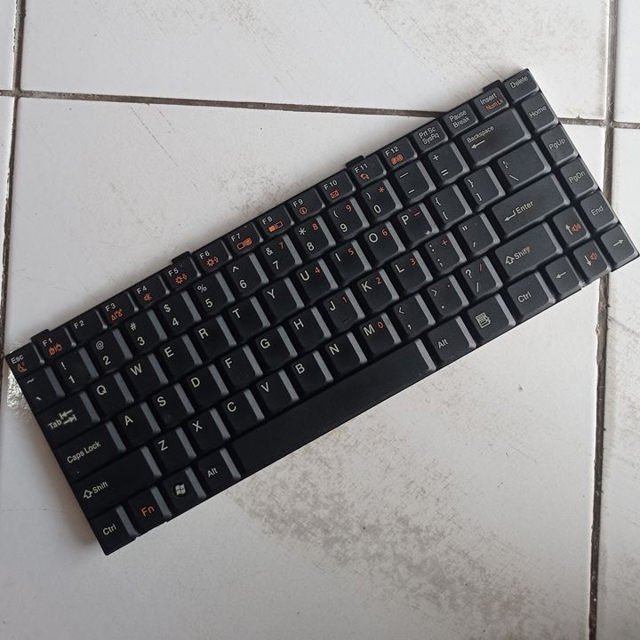 Keyboard Laptop Advan Soulmate G4D-44125TU Original Second Bekas 34