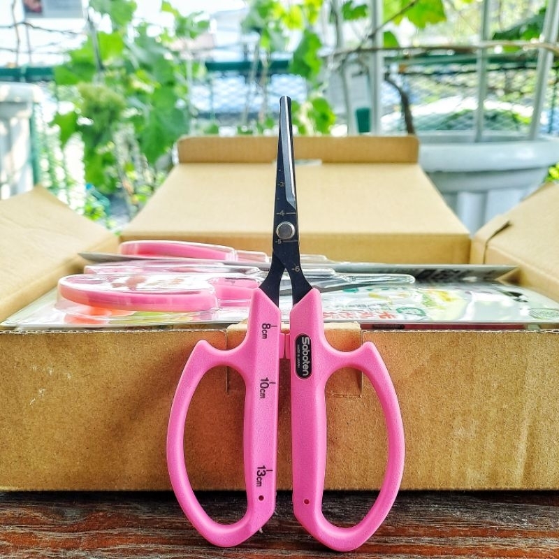 

GUNTING SABOTEN 100 % ORIGINAL JEPANG UK 13 CM (GUNTING PANGKAS/PENJARANGAN/TREATMENT) SEGALA MACAM TANAMAN BUAH MERAMBAT
