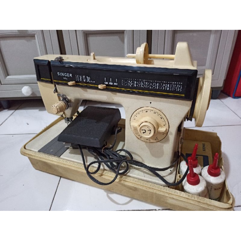 MESIN JAHIT PORTABLE SINGER 974 FULL BESI