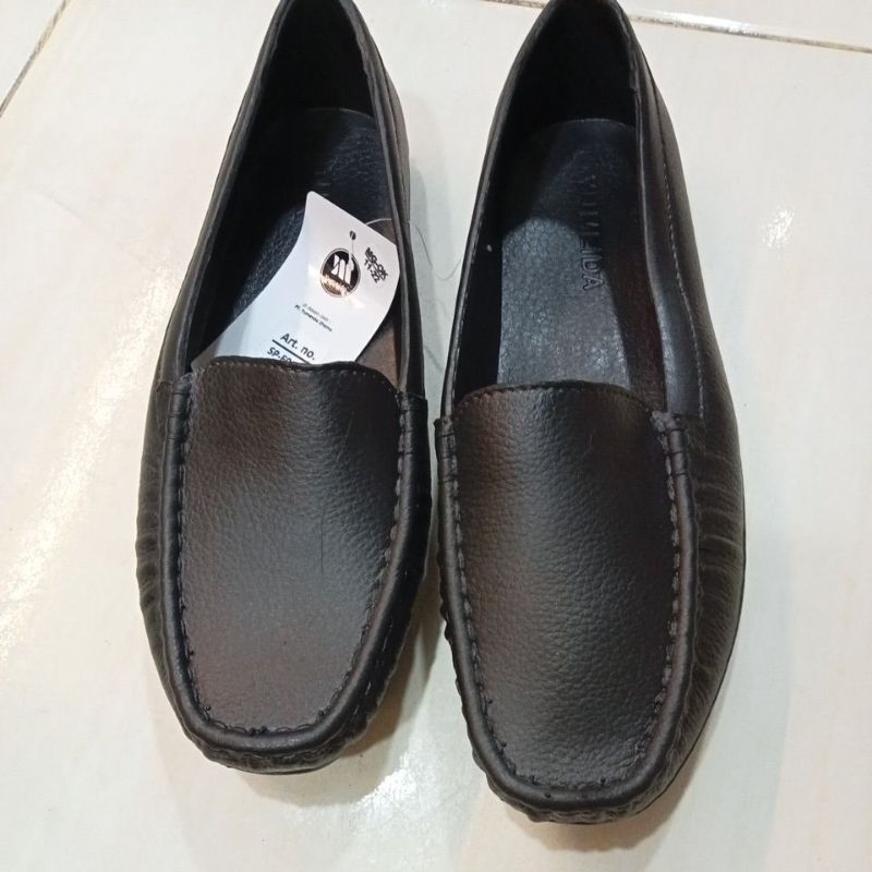 Sepatu Wanita Pansus Karet Yumeida