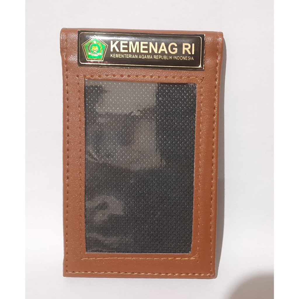 

YEN Nametag Card Holder Kulit Dompet Saku Magnet 2 Sisi +Logo KEMENAG