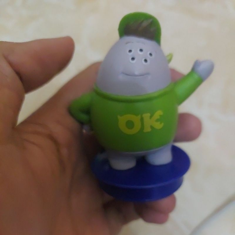 Mainan Action Figure Monster Inc Boo Sulley BEKAS