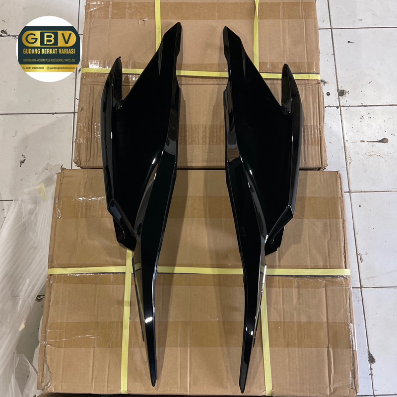 Cover body vario techno 125 hitam kap samping kiri kanan tutup rangka