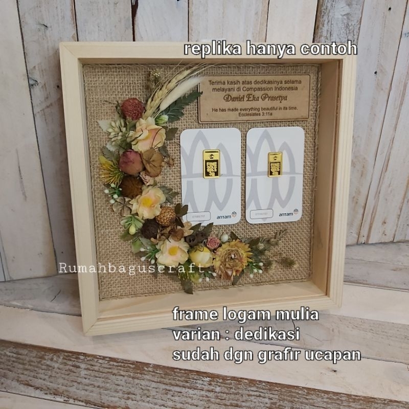 Graduation gift/ kado wisuda /dedikasi/ frame logam mulia