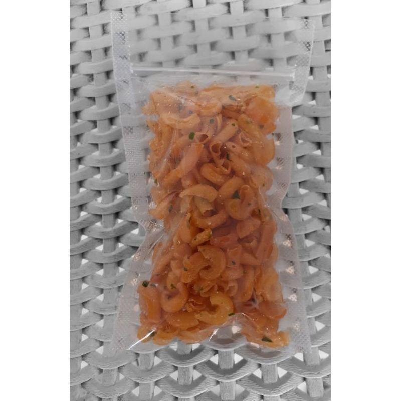 

Makaroni original dan pedas daun jeruk 70 gram/cemilan makaroni goreng/cemilan murah