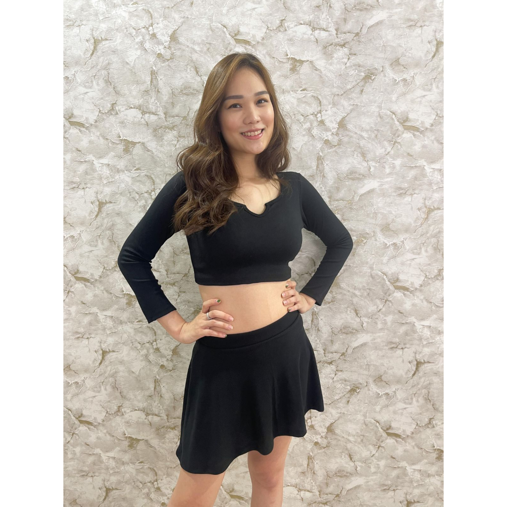 MODAVIE - CARMILA SET Longsleeve Crop Top One Set Mini Skirt Baju Crop Lengan Panjang Dan Rok Pendek