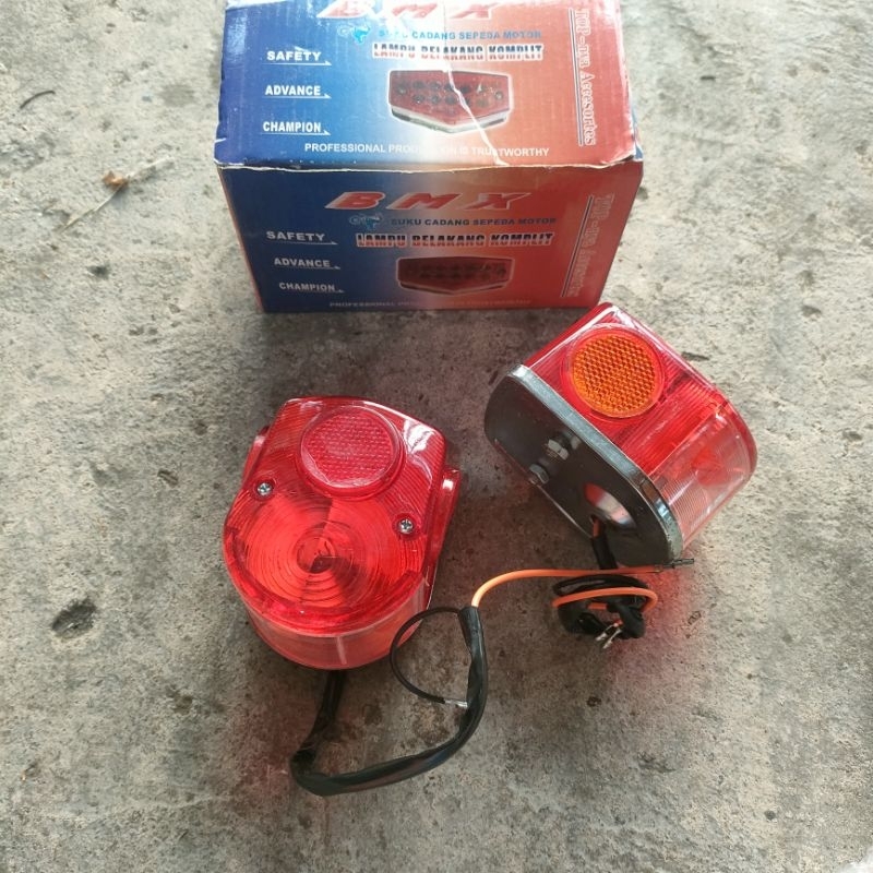 STOPLAMP C70 MATA KUCING STOPLAMP MATA KUCING C70 IMPORT