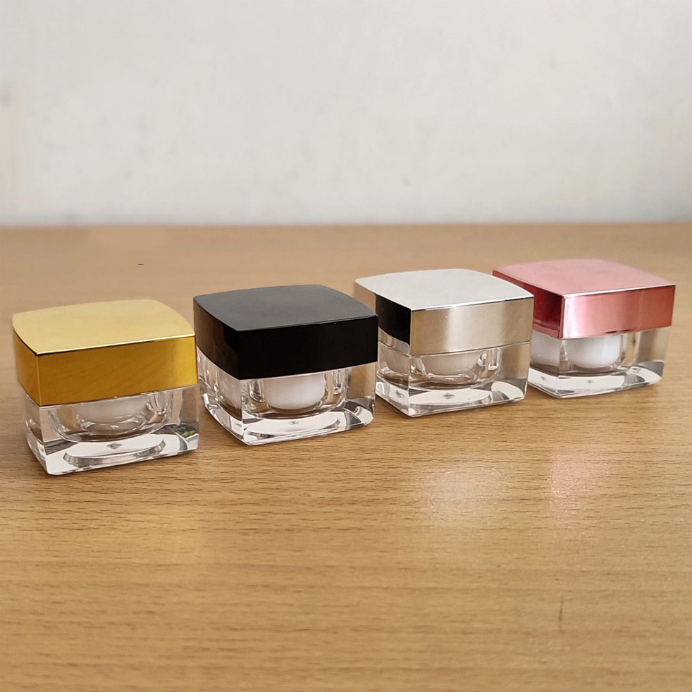 Pot Cream Acrylic 10 gr Kotak / Pot Cream Square 10 gram Import